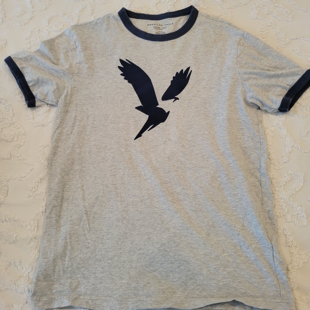 Mens American Eagle Tshirt